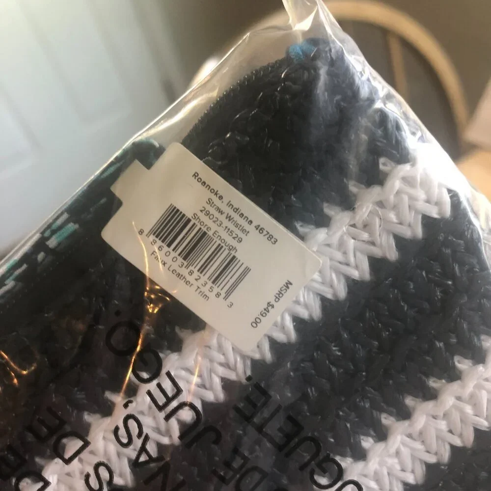 Vera Bradley Straw Wristlet Shore Enough NWT